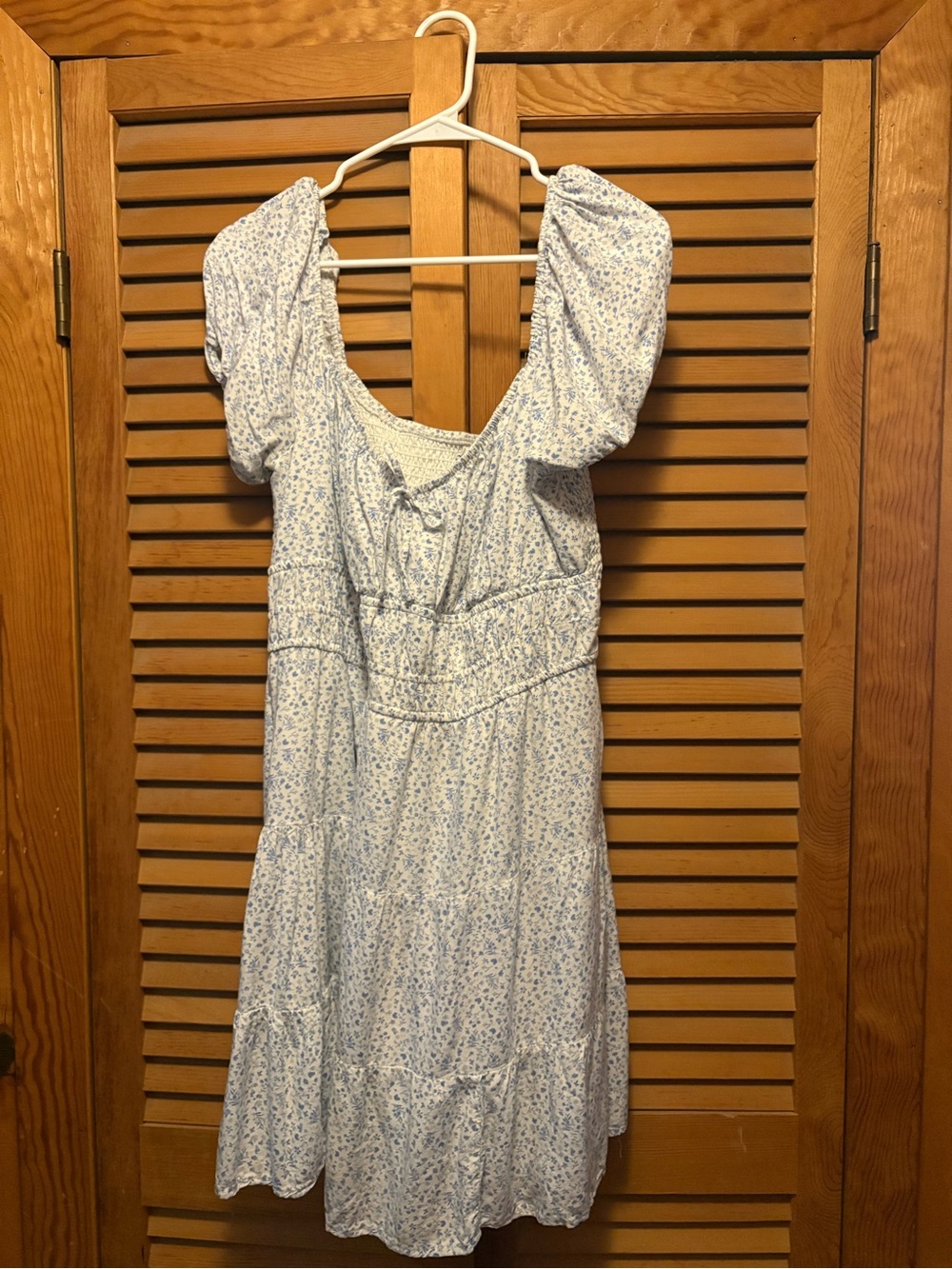 Light Blue Floral Puff-Sleeve Women’s Dress XL